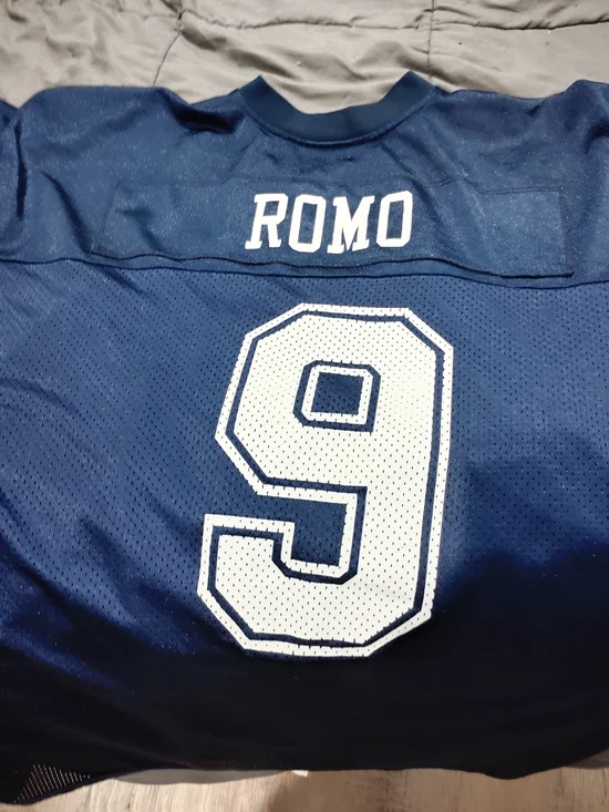 Dallas Cowboys Tony Romo Jersey - Picture 2 of 2